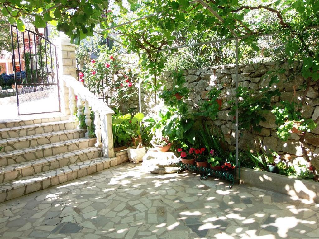 מאלי לוסיניי Apartments Beba מראה חיצוני תמונה