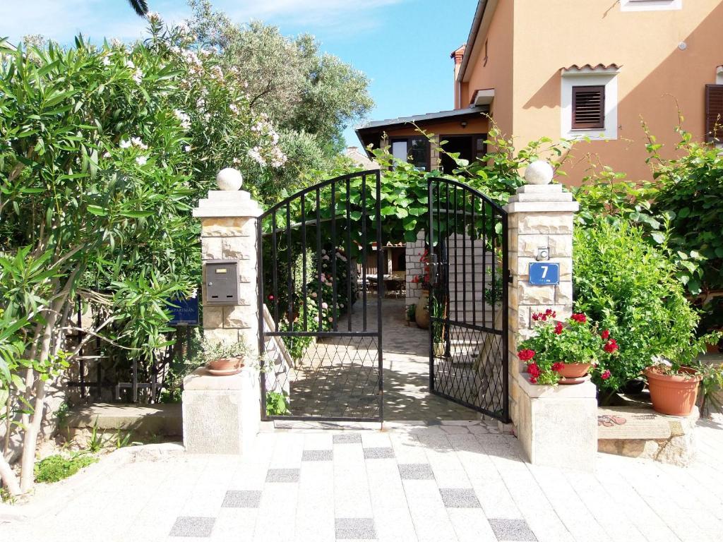 מאלי לוסיניי Apartments Beba חדר תמונה
