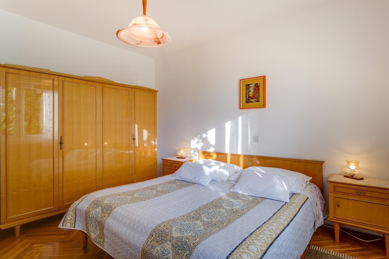 מאלי לוסיניי Apartments Beba מראה חיצוני תמונה