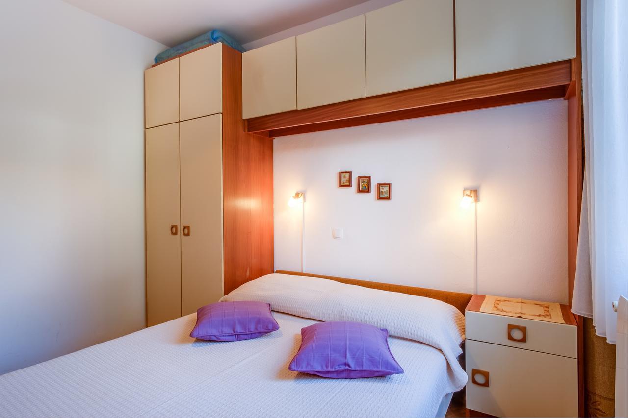 מאלי לוסיניי Apartments Beba מראה חיצוני תמונה